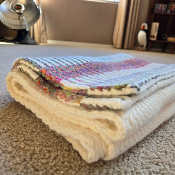 NWT Anthro Scarf Thick Colorful - Picture 10 of 10